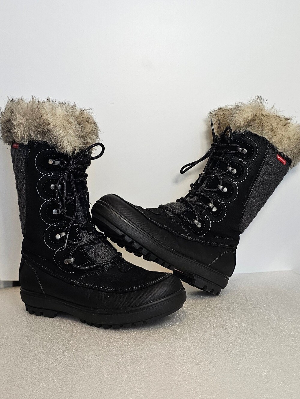 Helly Hansen Garibaldi VL Women Winter Boots 8.5 Black Faux Fur Waterproof